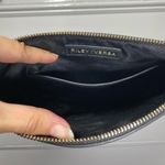 Riley Versa | Versa Detachable Front Leather Clutch Handbag Girl Scout Cover Photo 15