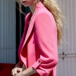 ZARA  Women's Peak Lapel Quarter Roll Tab Sleeve Blazer Jacket in Fuchsia XS Photo 0