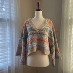 LALAVON Boxy Crop V Photo 4