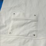 Karen Scott  White Vest Photo 8