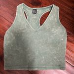 SheIn Cropped Top Photo 0