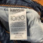 Kensie  raw hem bottom jeans size 10/30. Photo 3