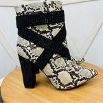 Cape Robbin  Snake Skin Rhinestone Detail Heeled Ankle Boots Ivory Black 7.5 Photo 2