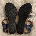 Taos Footwear Women's Multicolor Sandals size 39 USA 8.5 excellent condition Red Photo 6