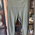 Lululemon  Align Cropped leggings capris running moss olive Fatigue mid rise Photo 5
