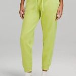 Lululemon  Scuba High-Rise jogger full length Sz 18 in Wasabi Green Plus Size NEW Photo 0