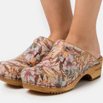 Sanita Women’s Wood Orchid Clogs Mules Shoes Slip On in Multicolor 42/US 11.5 Tan Photo 0