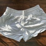 Lululemon White  Hotty Hot 2.5" Photo 0
