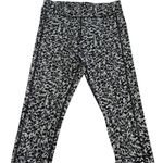 Under Armour Leggings Womens Medium Black Camo Athletic HeatGear Compression Photo 0