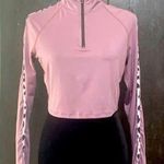 SheIn  cropped Lavender/ purple top with zebra stripes on arms - Size Large. Photo 0