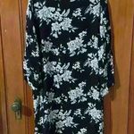 Spiritual Gangster , one-size-fits-all black floral cardigan. Photo 3