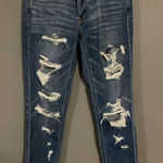 American Eagle  Light Distressed Tomgirl Skinny Jeans Size 00 Photo 0