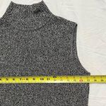 Dana Buchman Grey & Black Sleeveless Turtleneck Knit Top - Size L Photo 4