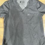 Fig scrub top in small graphite The technical Collection  Photo 0