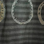 Live and let live  woman’s blouse Photo 3