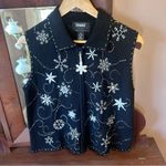 VTG Designs Original Studio 'Joy' Embroidered Snowflake Sweater Vest: Size LARGE Black Photo 2