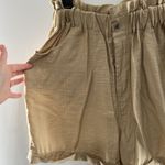 HYFVE  Paperbag Waist Shorts (Juniors) Beige Size Large Photo 1
