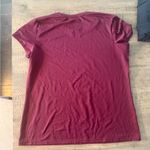 The North Face Women's Burgundy Short Sleeve Tee Size XL Photo 2