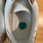 Michael Kors NWOB Two Tone Sneakers Cream and Brown 7.5 Photo 6