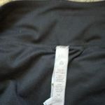 Lululemon Hotty Hot Short 2.5” Photo 3