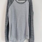 The North Face  long sleeve shirt Photo 0