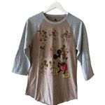 Disney Mickey Mouse Graphic Long Sleeves Tee Gray Tan Crewneck Soft SZ L # 1759 Photo 0