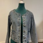 Gap Women’s Collarless Denim Jacket – Light Wash Blue Photo 2