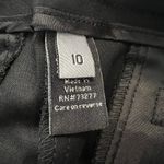 Apt. 9  Women’s Shorts Sz 10 Midrise Black Photo 3