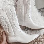 Amazing Lace Beverly Hills Cowboy White Western Boots  Photo 0