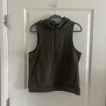 Nobull  Microplush Sleeveless Fleece Vest Hoodie Photo 4