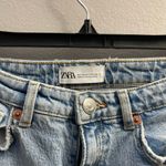 ZARA  light blue jeans 2 Photo 1