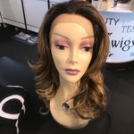 Ombré Loose waves Swisslace Free Part Wig Photo 2