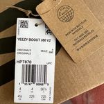 Yeezy 350 Boost V2 Photo 6