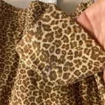 J jill crewneck animal printed knit top cotton blend Medium Petite Tan Size undefined Photo 4