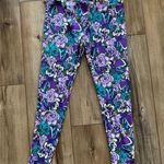 LuLaRoe Queen of Hearts Roses Leggings |  x Disney | OS | NWOT Photo 1