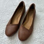 Clarks  Women's Sara Erin Ballet Flat - Tan Leather Size 7 Photo 1