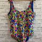 Women’s Buc Photo 0