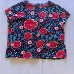FOR THE REPUBLIC short-sleeved t-shirt with an all-over floral print. The shirt features Photo 10