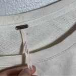 Free People Women White Faff & Fringe Pullover Sweater Scoop Neck size Large. Photo 3