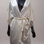 Victoria's Secret  Ivory Satin Lace Trim Short Robe Kimono‎ Large USA Photo 0