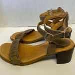 Sperry  gold cup tan leather sandals size 7M Photo 1