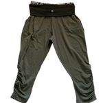 Lululemon sunset salutation crop size 6 olive green fold over waistband Photo 4