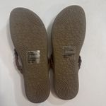 CLIFFS WHITE MOUNTAIN Gorpcore Freedom Sandal Brown Faux Suede Flip Flops Sz 8 Photo 7