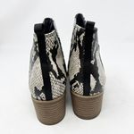 Dr. Scholls Dr. Scholl’s Teammate Snakeskin Ankle Booties Size 8 White Black NWB Photo 5