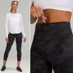 Lululemon  Base Pace High-Rise Running Tight 25" in Heritage 365 Camo Deep Coal M Photo 3