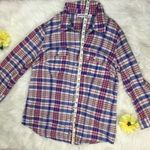 st. john's bay St. John’s Bay Purple Plaid Long Sleeve Top Small Button Up Fall Time Country Photo 2