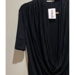 Double Zero NWT ~  Scoop Neck Short Sleeve Blouse ~ Size Medium ~ Black Photo 2