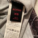 Romwe  Goth Leaf Print Camouflage Halter Top Photo 2