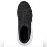 Guess Sindera Shimmer Sock Sneakers size 9 PREOWNED EXCELLENT CONDITION Photo 3
