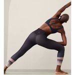 Athleta M Elation Ultra High Rise 7/8 Legging Navy Abstract Medium Photo 2